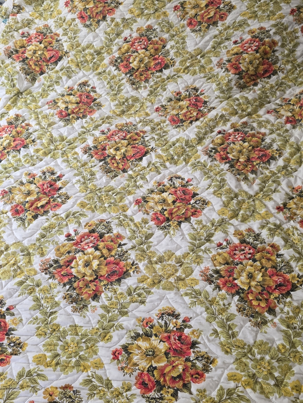 Vtg 70s Bedspread Floral yellow brown flowers Cover MCM Retro - Picture 2 of 7